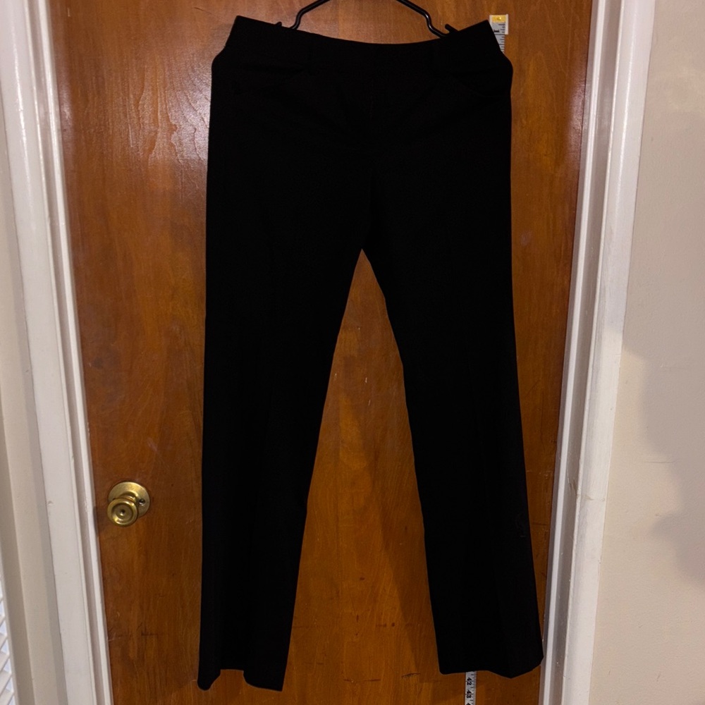 Elie Tahari Black Straight Leg Pants